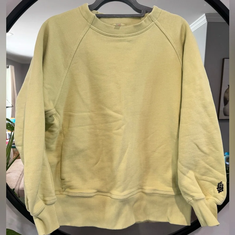Free People a cut above crewneck in the color moss - Picture 2 of 5